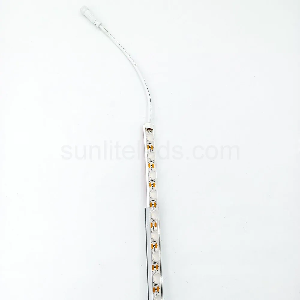 30 Degree Beam Angle IP65 Flexible LED Strip With Lens 14X9mm 4